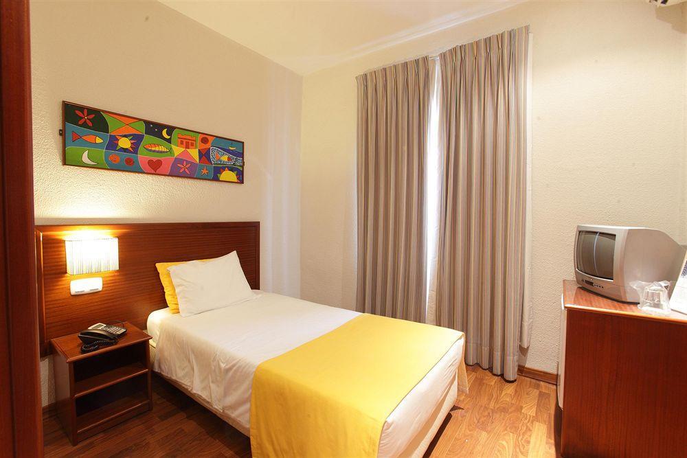 Residencial Mar E Sol Hotell Costa de Caparica Eksteriør bilde
