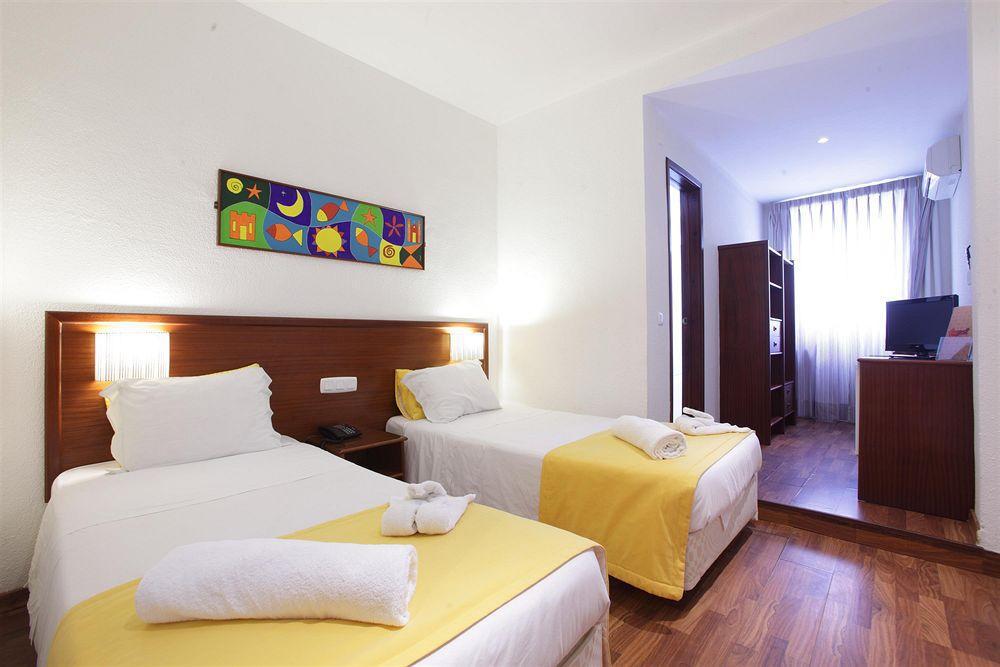 Residencial Mar E Sol Hotell Costa de Caparica Eksteriør bilde
