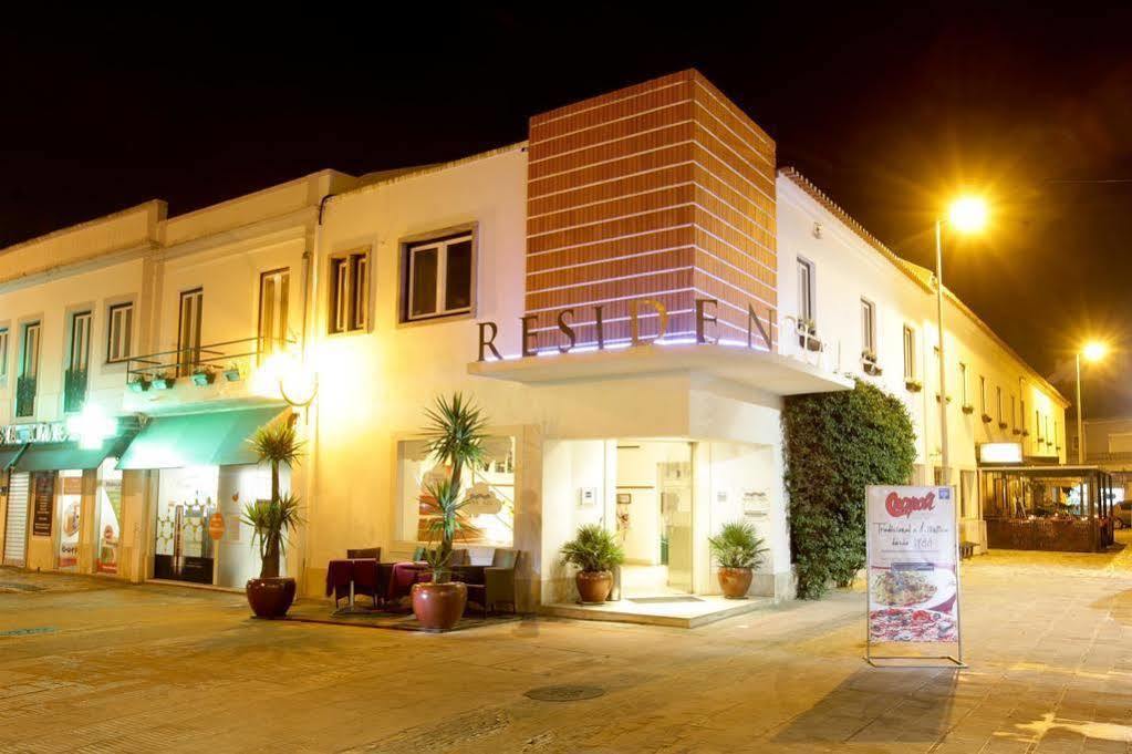 Residencial Mar E Sol Hotell Costa de Caparica Eksteriør bilde